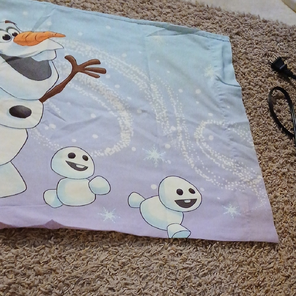 Disney Frozen Olaf Pillowcase - Light Blue and White - Picture 2 of 5